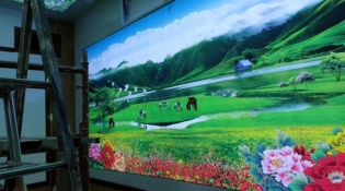 vách xuyên sáng chủ đề rất thơ mộng