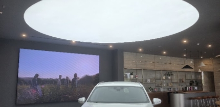 TRẦN XUYÊN SÁNG CHUỖI SHOWROOM THACO