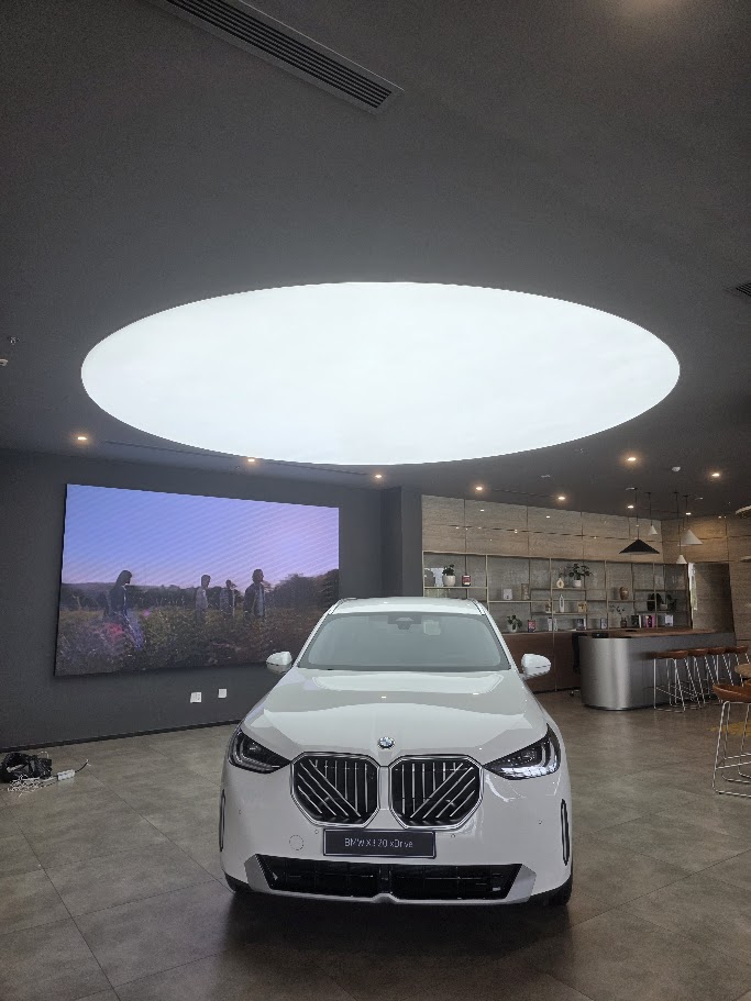 TRẦN XUYÊN SÁNG CHUỖI SHOWROOM THACO