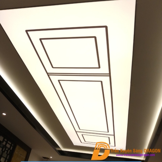  trần xuyên sáng trắng in viền tại khách sạn tân sơn nhất, TPHCM