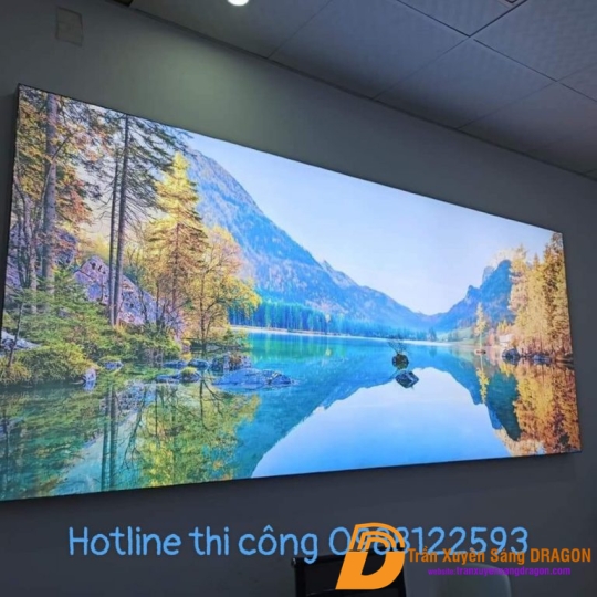 vách xuyên sáng tại căn hộ