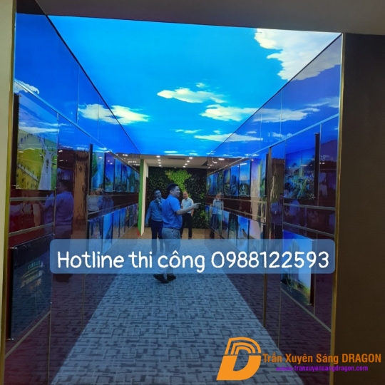 trần bầu trời tại khu triển lãm